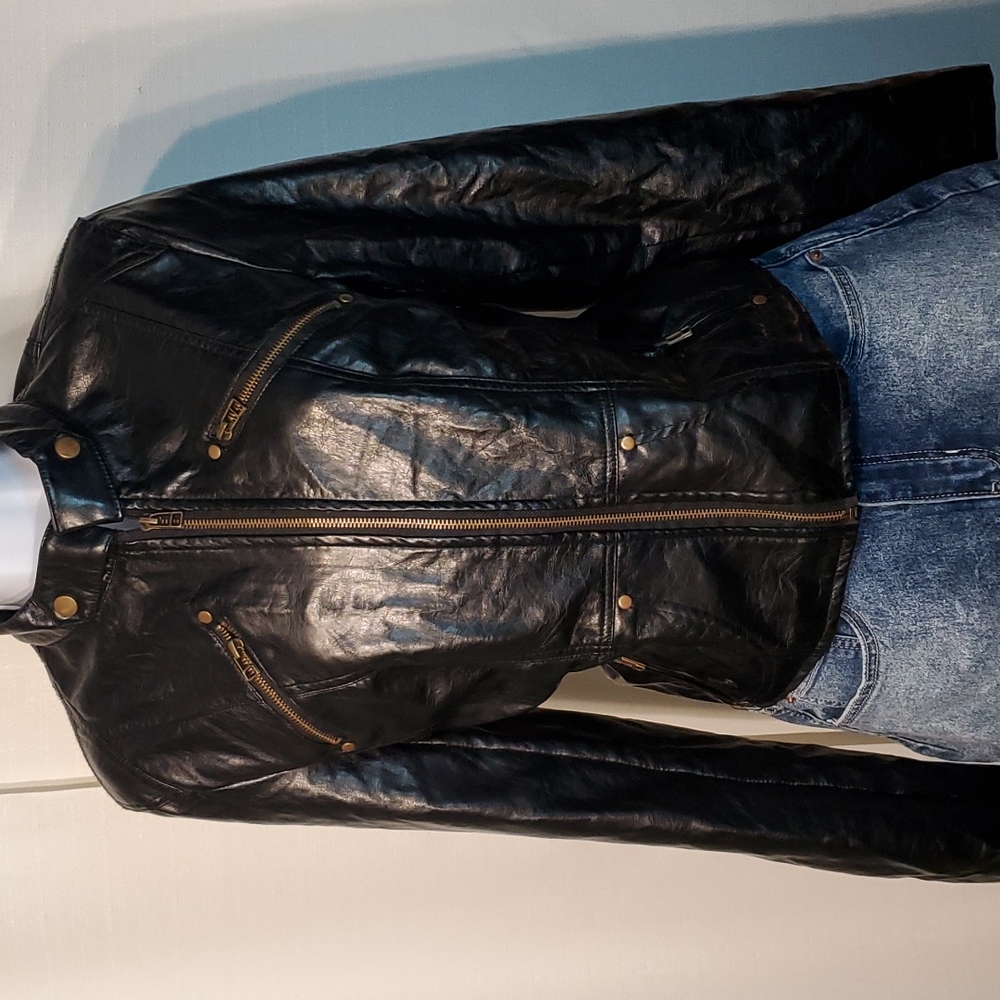 Deb Size Large Sexy Faux Leather Women’s Black Jacket - Picture 13 of 13